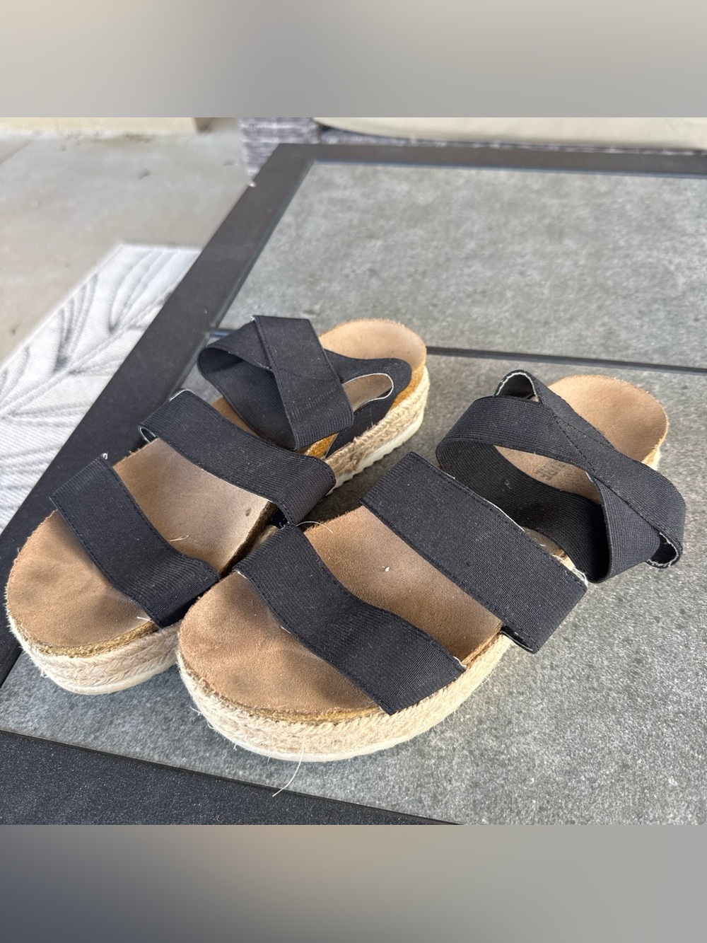 Black Strappy Platform Cushionaire Sandals - Women 9
